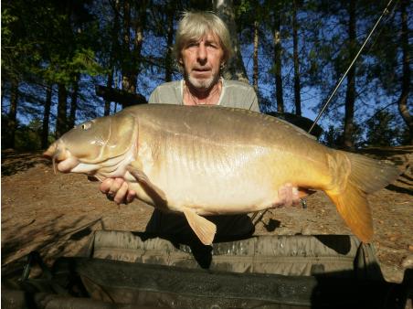 miroir
Date : 7/09/2016
Lieu : privé/45
Poids : 20kg
Appâts utilisés : tuna spice