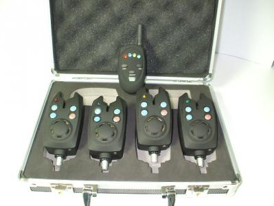 Coffret 4 d�tecteurs + centrale s�rie HX Amiaud en vente sur procarpe.com